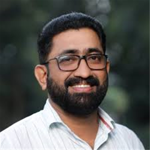 ഇരുപത്തിനാലാം വയസ്സിൽ പഞ്ചായത്തു പ്രസിഡന്റ്.   ഇഎംഎസ്സിന്റെ ജന്മനാട്ടിൽ തികഞ്ഞ രാഷ്ട്രീയ പോരിന് സിപിഎം. ഇടതു സ്ഥാനാർത്ഥിയായി മുൻ പുലാമന്തോൾ പഞ്ചായത്ത് പ്രസിഡന്റ് മുഹമ്മദ് ഹനീഫ. പെരിന്തൽമണ്ണ മണ്ഡലം ഇടതുപക്ഷത്തിന് വീണ്ടും തുറക്കുന്ന വാതിലോ?